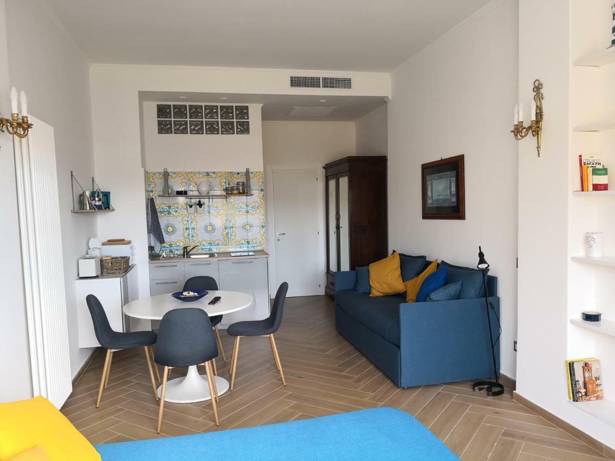 Casa Wenner 1 Apartment เนเปิลส์ ภายนอก รูปภาพ